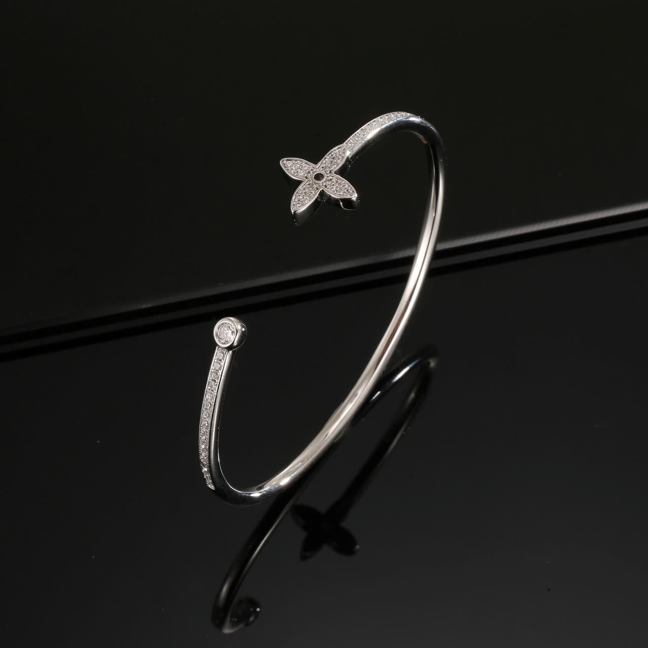 Louis Vuitton Silver Diamond Flower Cuff Bracelet